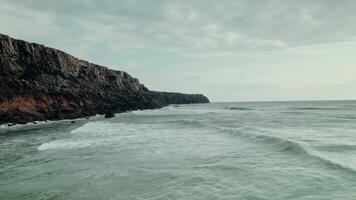 A view of the ocean from a cliff video