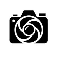 Cleancut, sleek, black and white illustration of a camera with a stylized lens aperture and subtle drop shadow, perfect for photography branding. vector