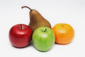 A pear, an apple, and an orange photo