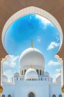 The white mosque in abu dhabi photo
