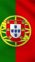 vertical, retrato ondulación nacional bandera de Portugal. suave animación con muy detallado, realista animado antecedentes para social medios de comunicación, pantallas teléfono inteligente paño movimiento, oficial colores. video