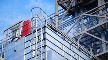 Hard work of elevator. Operation of the elevator at full speed video
