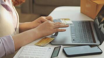 How to choose the right online shopping platform video