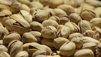 Pistachios nuts to eat gyrating video