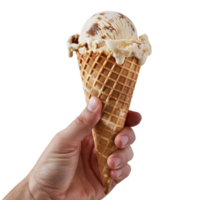 mano participación delicioso hielo crema cono con arremolinado chocolate y vainilla sabor en crujiente gofre cono png