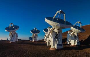 The alma radio telescope photo