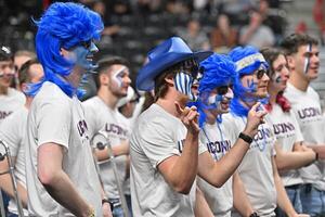 NCAA Tournament Spokane Regional-Oklahoma vs UConn