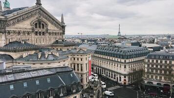deslumbrante Visualizações do Paris exibindo Está icônico marcos e único arquitetura video