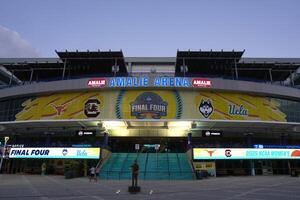 NCAA Women's Final Four City Scenes