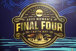 Final Four National Semifinal Practice-South Carolina