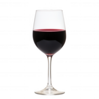 un de cerca de un rojo vino vaso lleno con profundo rojo vino, esmeradamente desplegado en contra un limpiar blanco fondo, Perfecto para evocando un refinado comida experiencia. png