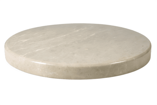 un' semplice, il giro piattaforma fatto a partire dal liscio, lucidato calcolo, impostato nel un' sereno, isolato su un' trasparente sfondo png