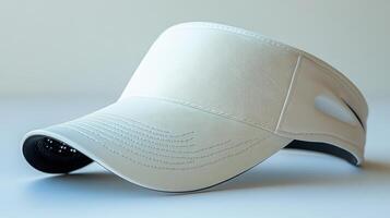 Stylish White Visor Cap, A Perfect Summer Accessory photo