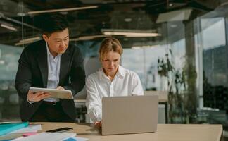 Collaboration within the Modern Office Environment Enhanced by Technology Integration photo