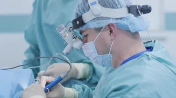 High-precision tonsil removal procedure using innovative cold plasma technique. video