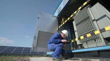 Execution of electrical measuring works on the power transformer 9 video