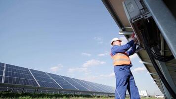Execution of electrical measuring works on the power transformer 19 video