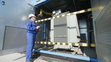Execution of electrical measuring works on the power transformer 6 video