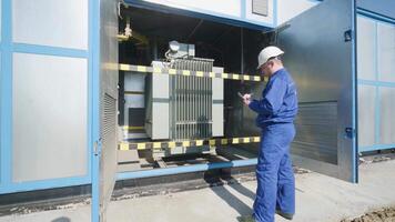 Execution of electrical measuring works on the power transformer 4 video