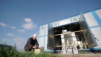 Execution of electrical measuring works on the power transformer 20 video