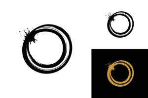 Hand drawn circle brush sketch set. Grunge doodle scribble round circles for message note mark design element. Brush circular smears. Banners, Insignias , Logos, Icons, Labels and Badges. vector