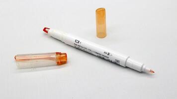 2. 20 September 2024, Highlighter pen isolated photo