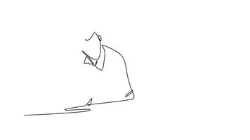 Animated self drawing of continuous line draw professional table tennis player standing in certain position for serving ball and starting game. Sport and recreation. Full length single line animation video
