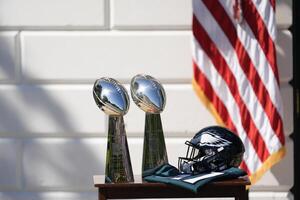Eagles visit White House