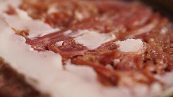 closeup of preserved meat in a tin container video
