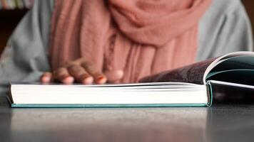 Engaging in reading and learning in a cozy study space video