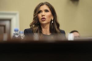 Kristi Noem DHS Hearing