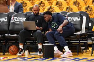 Playoffs-Minnesota Timberwolves at Golden State Warriors