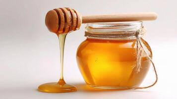 Honey is a natural remedy for a variety of health problems photo