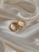 Graceful Rings on Silken Surface photo