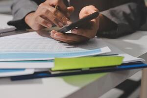 How to get your business to use a mobile app photo