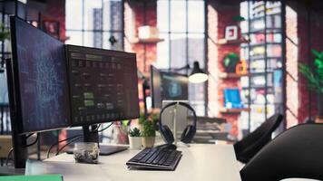 Agency setup showcases a high tech digital system used for deep learning and AI or visual programming. Notes trees and data mining terminals reflect innovation in computing and cybernetics. video