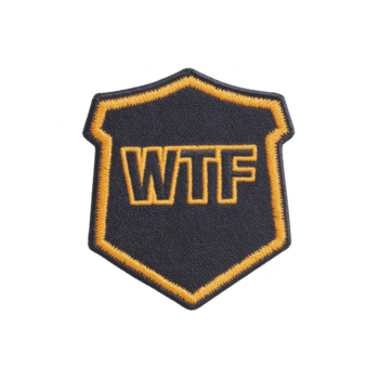 negro y amarillo bordado parche caracteristicas letras wtf en atrevido, creando humorístico y nervioso diseño. parche es conformado me gusta proteger, agregando juguetón toque a ropa o accesorios png