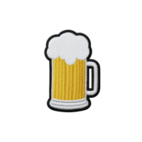 Patch design of frothy beer mug with handle, featuring yellow and white embroidery on transparency background. design is simple and playful, ideal for casual apparel or accessories png