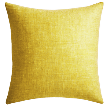 vibrante amarillo cuadrado amortiguar con texturizado tela superficie, Perfecto para agregando popular de color a ninguna vivo espacio. amortiguar brillante matiz y suave material crear alegre y acogedor atmósfera png