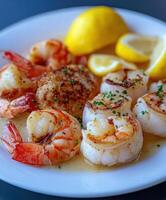 Pan-Seared Shrimp with Lemon and Parsley photo