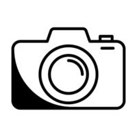 Camera icon. flat illustration of icon on white background, eps 10. vector