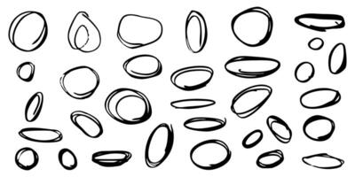 A set of oval shapes outlined in chalk or wax crayons. Roughly drawn elliptical circles in a grunge style with a pencil or marker to emphasize textual information and accents. vector