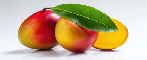 The vibrant mangoes showcasing their luscious colors and fresh appeal. photo