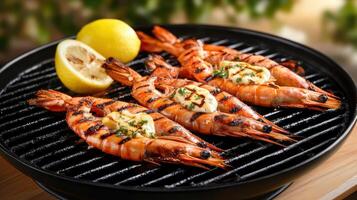 Grilled shrimp with lemon halves, sizzling on barbecue, with bokeh background for a food menu photo