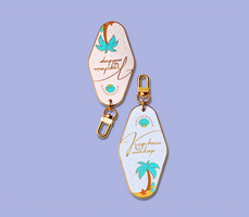 two of key chains mockup on isolated background psd