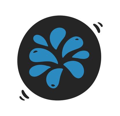 Doodle water drop splash. Hand drawn sweat tear, blue liquid in playful cartoon style. Minimalist water splash icon with soft shapes and rounded droplets. Ideal for skincare, weather, eco, hydration