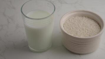 Explore the benefits of rice and milk pairing together video