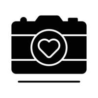 Ready to use outline icon of valentine photography camera. vector
