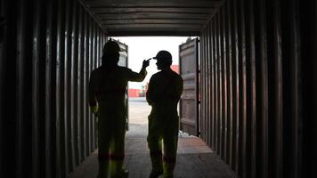 Engineers and technicians inspect the inside of containers and order repairs at the container manufacturing and storage site,78 photo