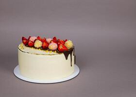 The handmade cake for a 95th anniversary looks elegant and colorful. It became an integral part of this memorable day photo